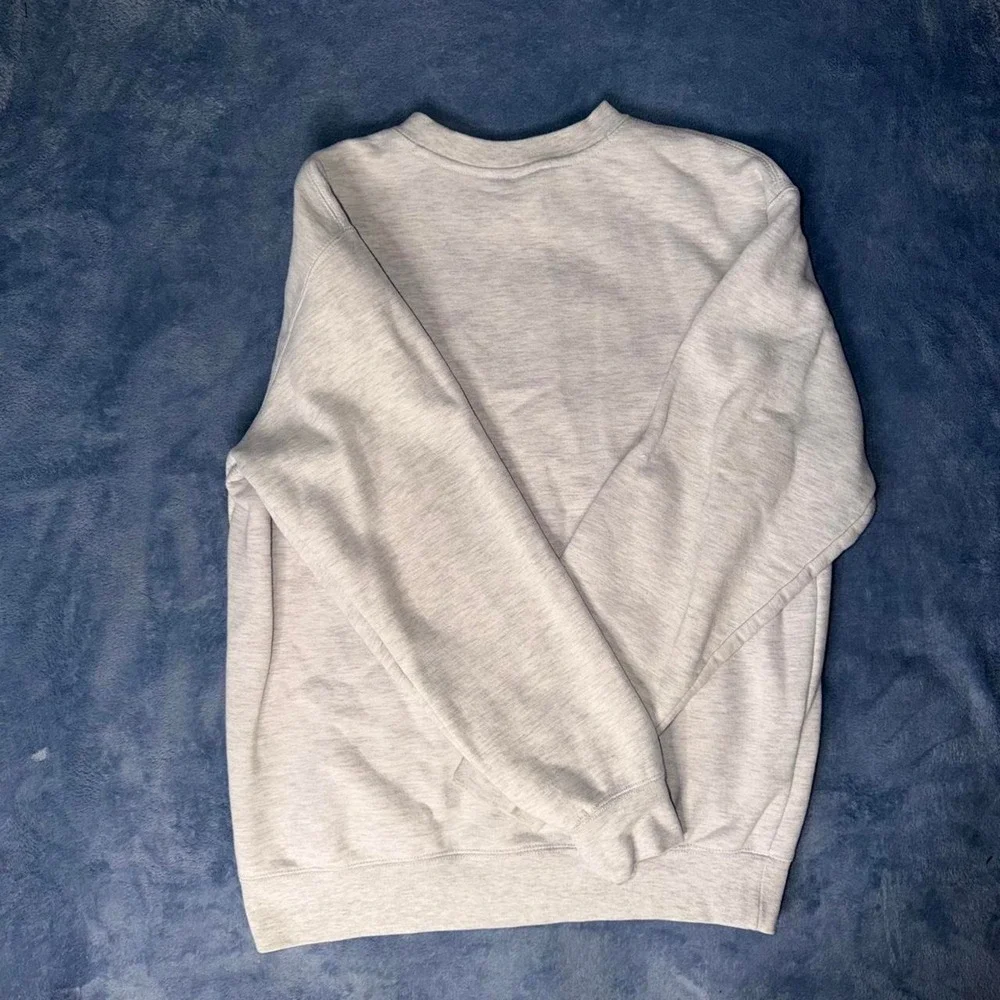 Gray Obey crewneck sweatshirt